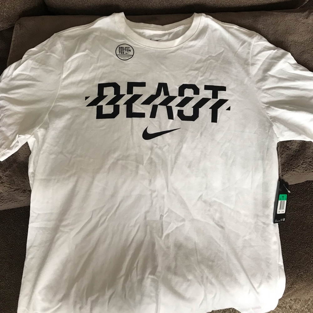 Nike Beast Men’s XL shirt